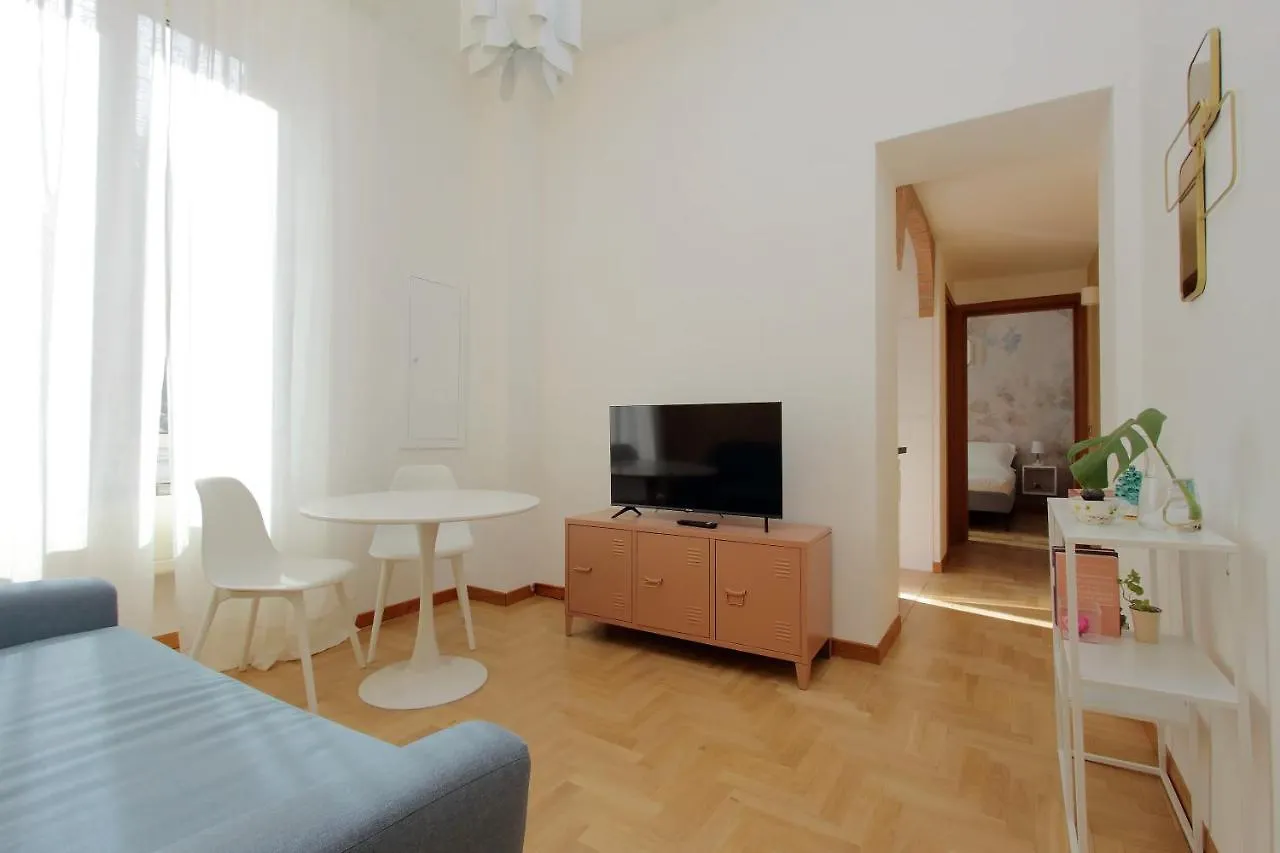 Take Me Rome - Roman Forum Apartments